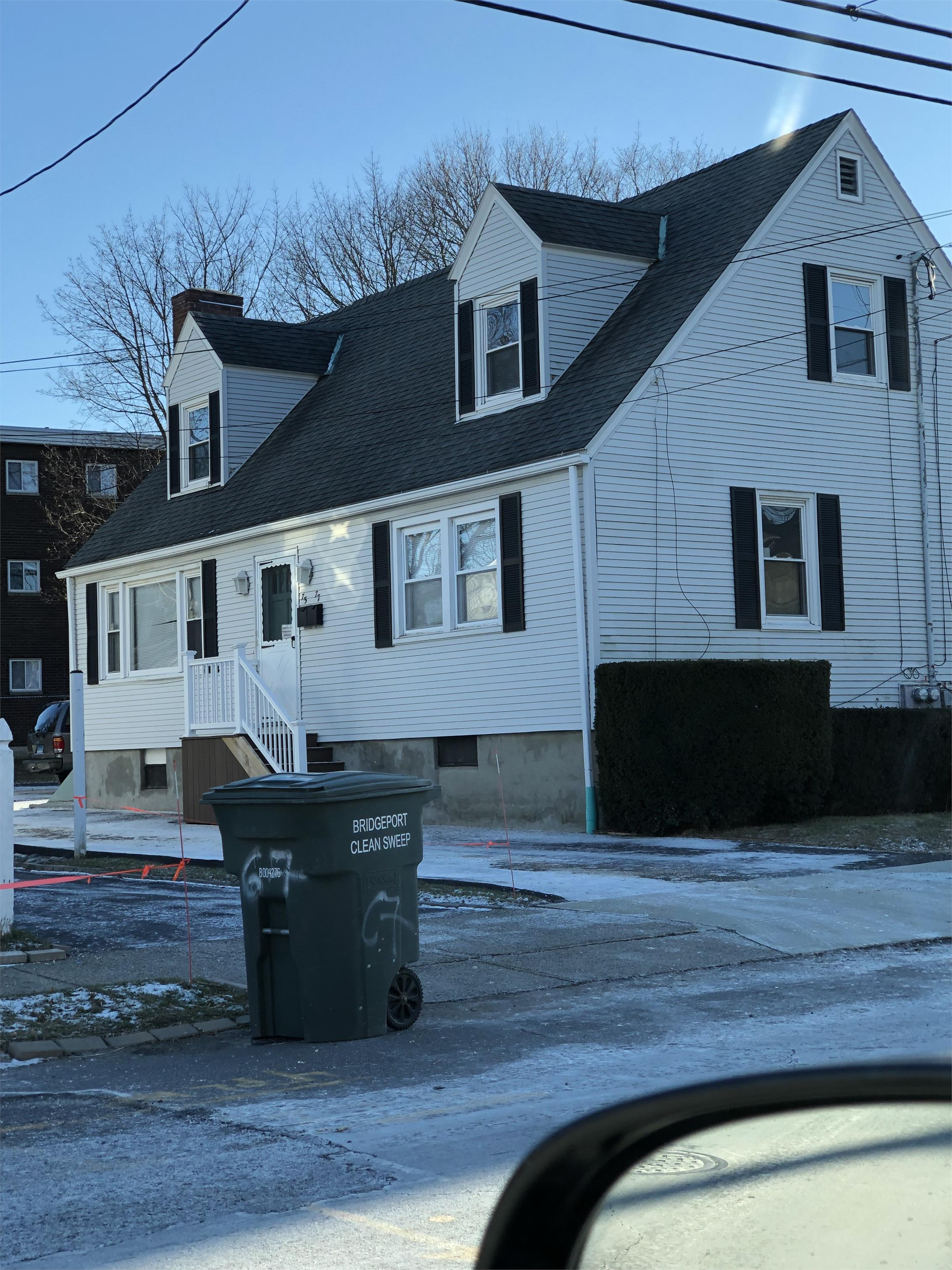 77 Crowther Avenue